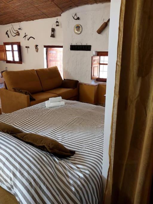 La Casita Del Horno Villa Pedralba Екстериор снимка
